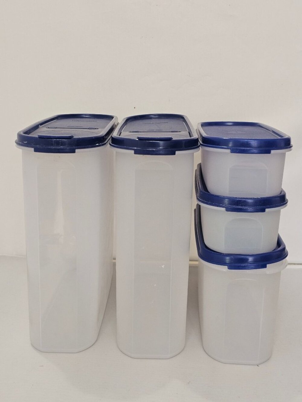 Vintage Tupperware Modular Mates Super Oval Set 5, Dark Blue Lids Stackable Pant